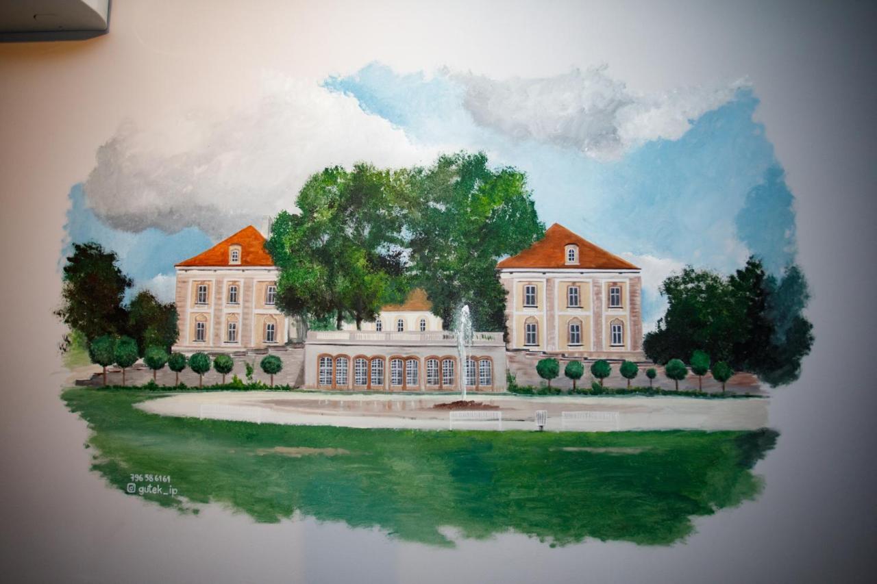 Apartament Ksiazecy Przy Palacu - Klimatyzacja Żagań Esterno foto