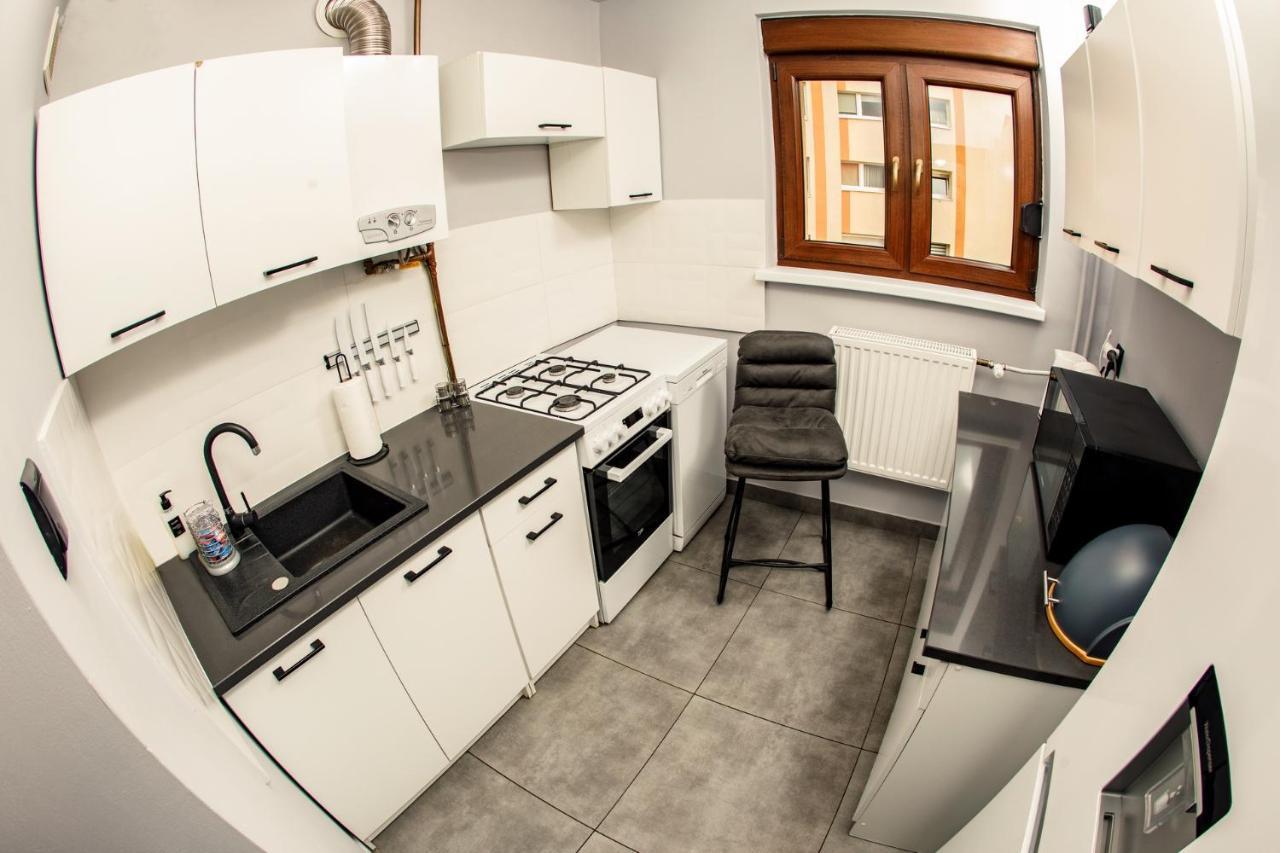 Apartament Ksiazecy Przy Palacu - Klimatyzacja Żagań Esterno foto